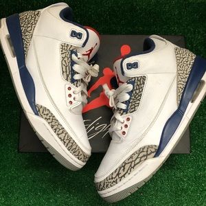 Jordan 3 true blue size 10.5